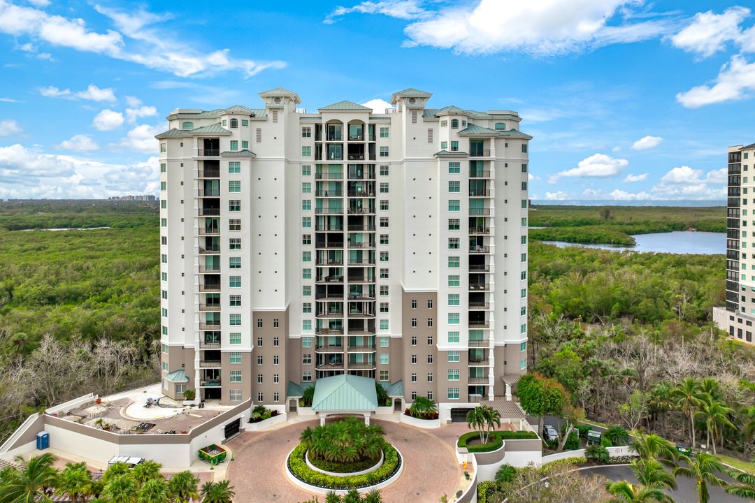 445 Cove Tower Dr #1603, Naples, FL 34110