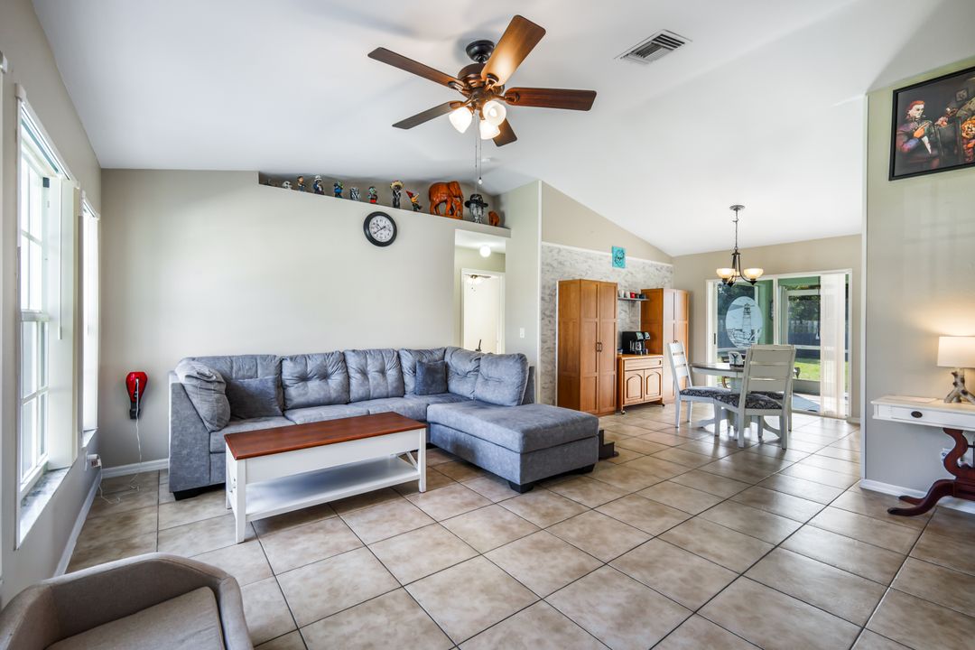 1408 NE 1st Terrace, Cape Coral, FL 33909