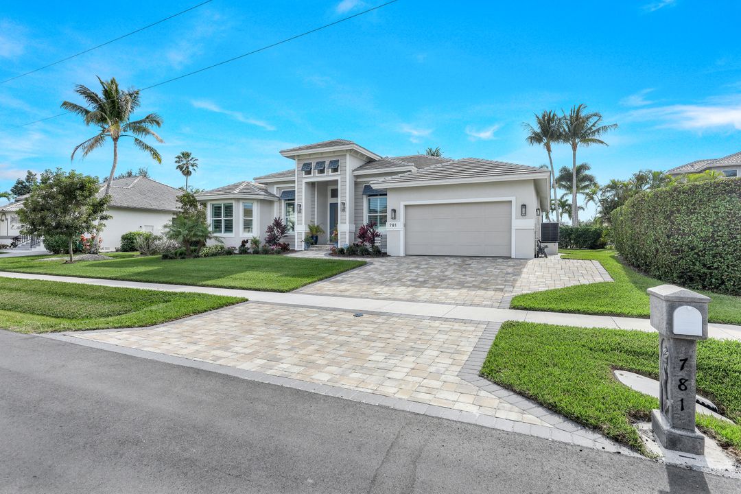 781 Hernando Dr, Marco Island, FL 34145