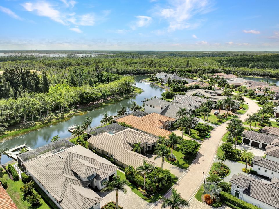 11868 Via Salerno Way, Miromar Lakes, FL 33913