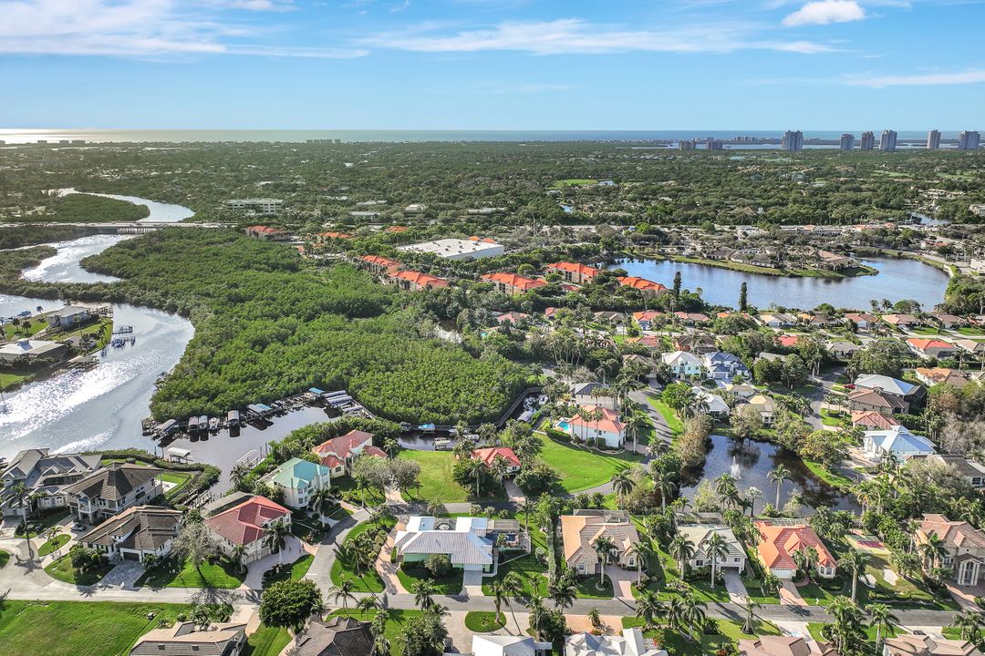 27190 Driftwood Dr, Bonita Springs, FL 34135