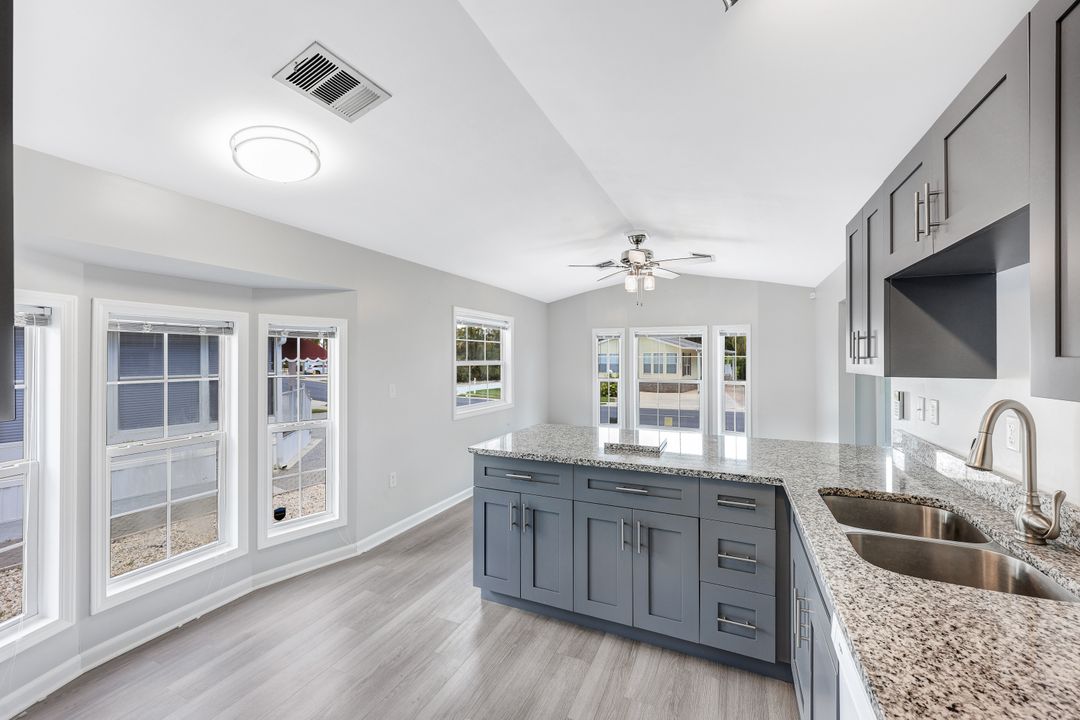 1001 Crystal Lake Dr, Naples, FL 34120