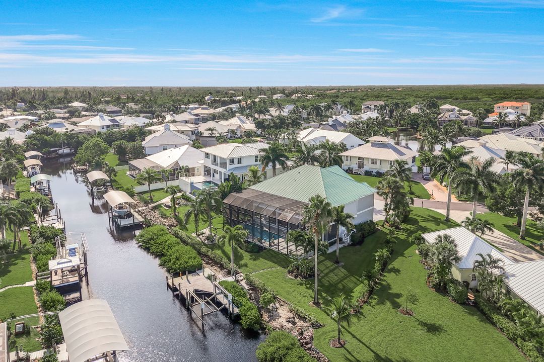 6081 Tidewater Island Cir, Fort Myers, FL 33908