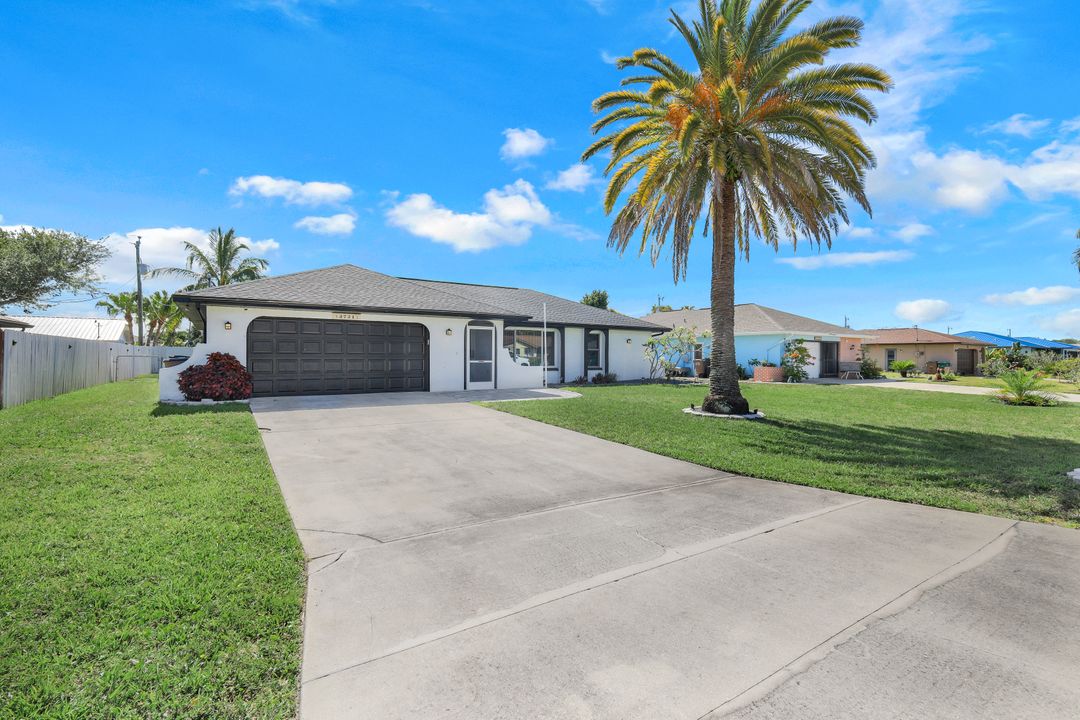 3721 SW 7th Ave, Cape Coral, FL 33914