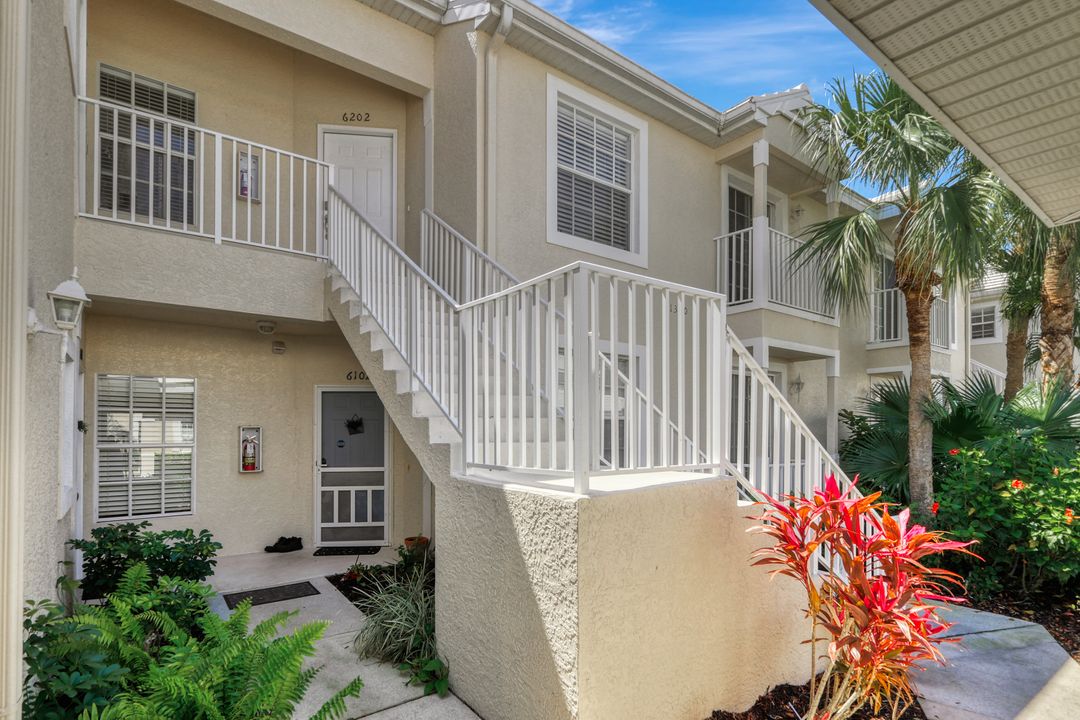 1300 Sweetwater Cove UNIT #6202, Naples, FL 34110