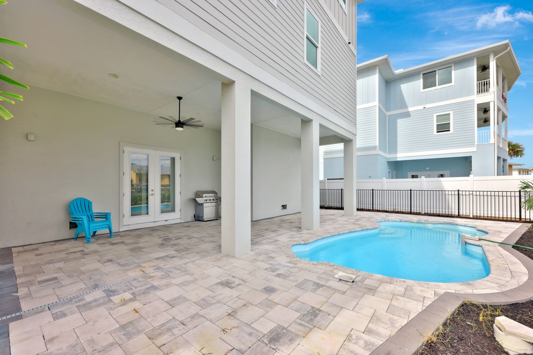 3749 Estero Blvd, Fort Myers Beach, FL 33931