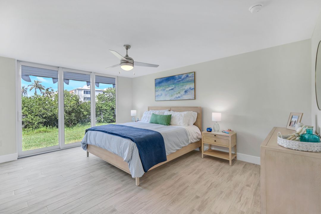 200 Periwinkle Way #114, Sanibel, FL 33957