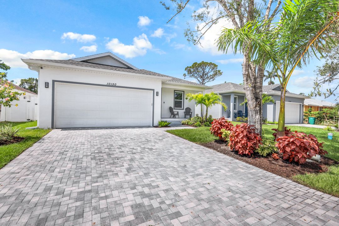 10150 Carolina St, Bonita Springs, FL 34135