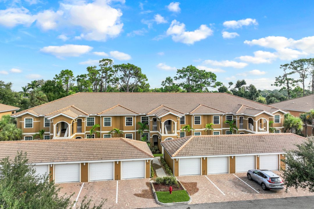 1137 Winding Pines Circle #106, Cape Coral, FL 33909