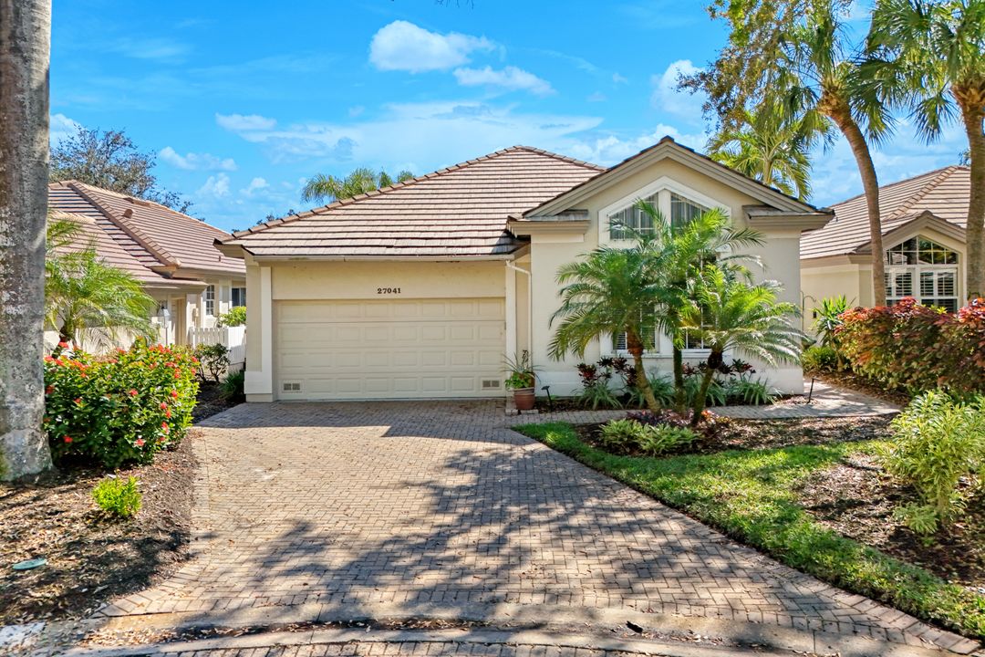 27041 Enclave Dr, Bonita Springs, FL 34134