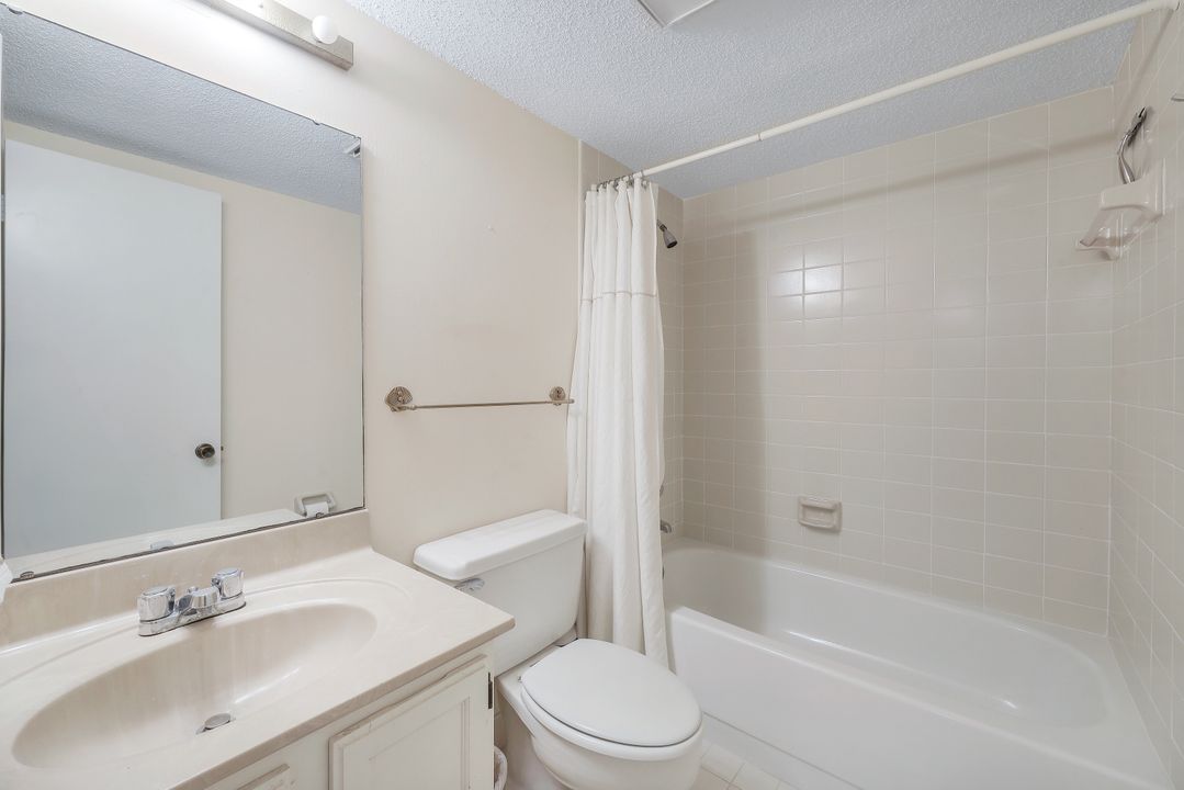 520 S Collier Blvd #208, Marco Island, FL 34145