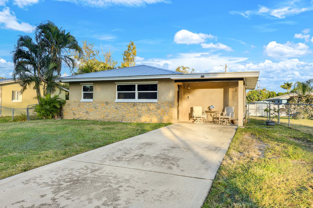 2326 Lotus Rd, Fort Myers, FL 33905