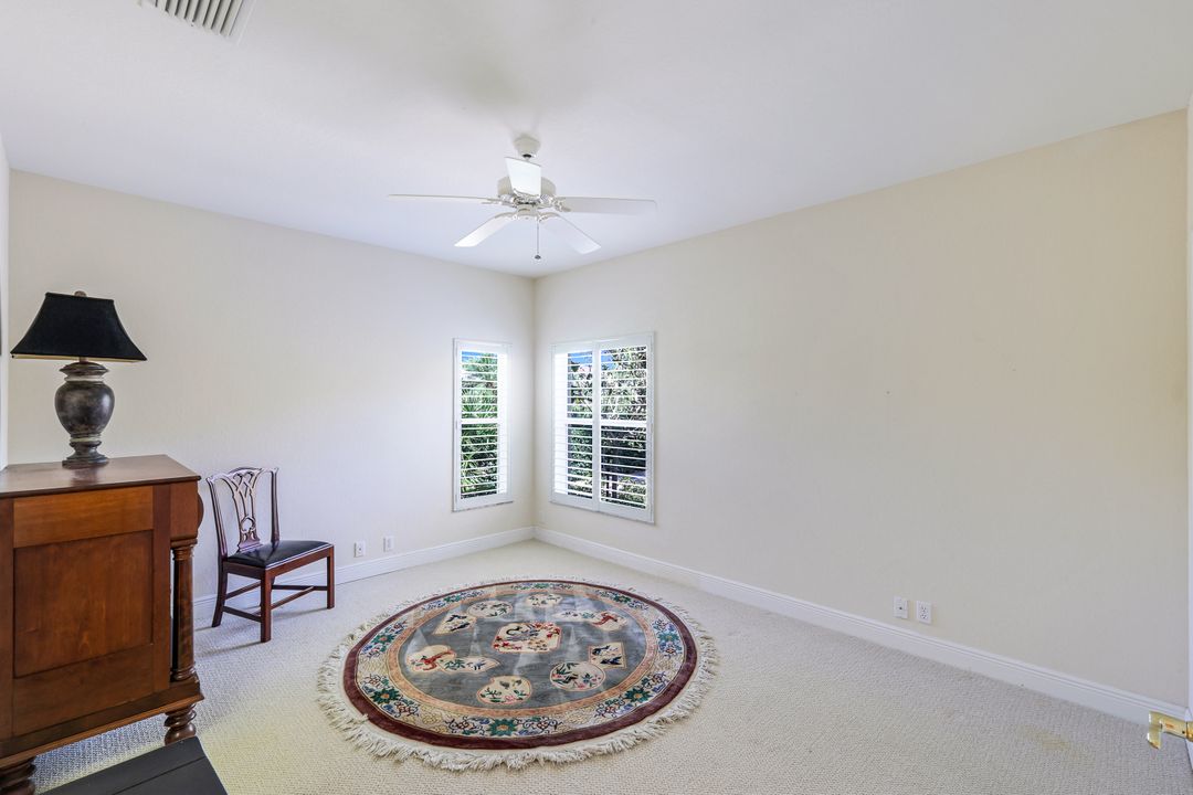 25061 Ridge Oak Dr, Bonita Springs, FL 34134