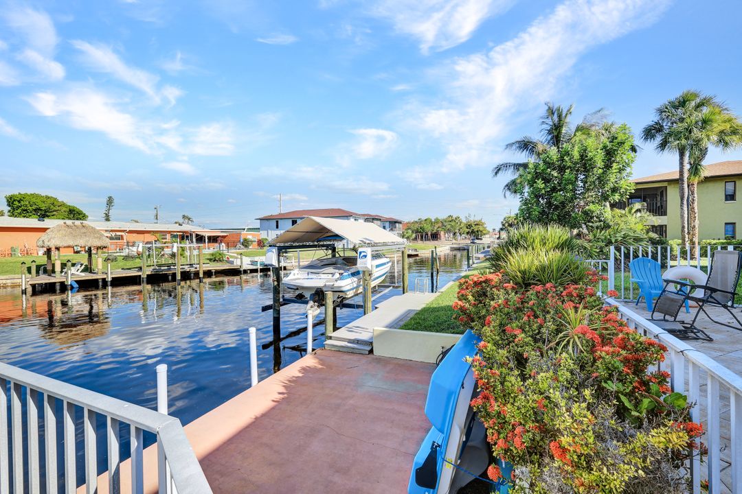 4707 SE 5th Ave #202, Cape Coral, FL 33904