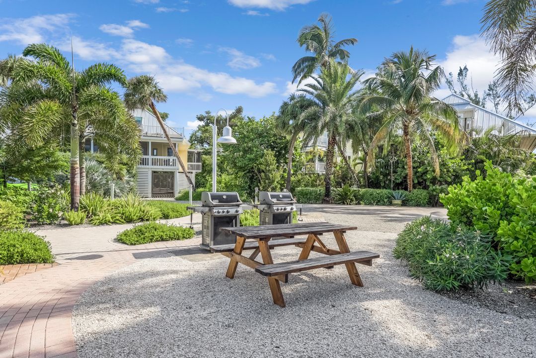 1 Sunset Captiva Ln, Captiva, FL 33924