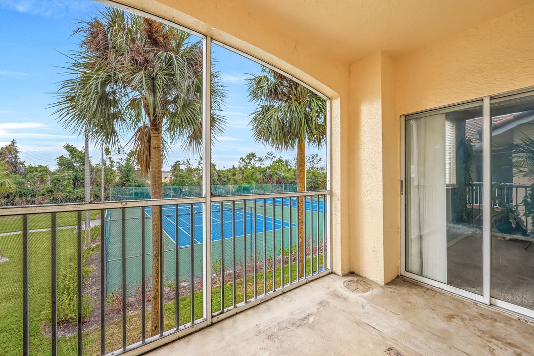 6300 Aragon Way #203 Fort Myers, FL 33966