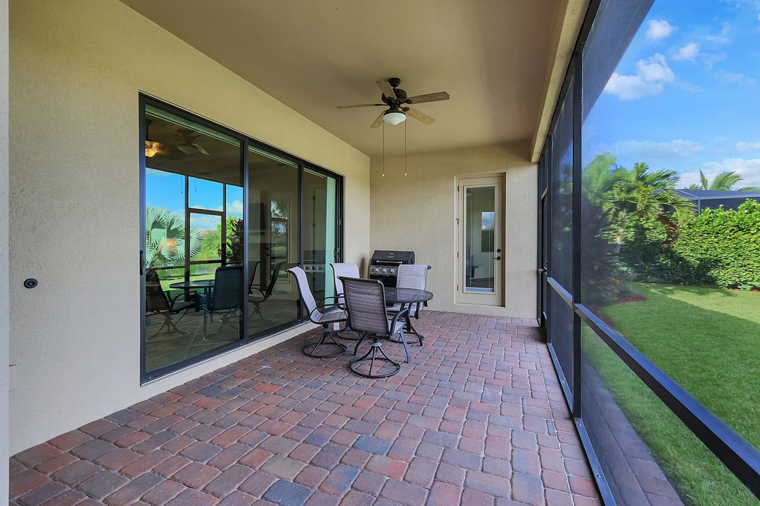 28095 Kerry Ct, Bonita Springs, FL 34135