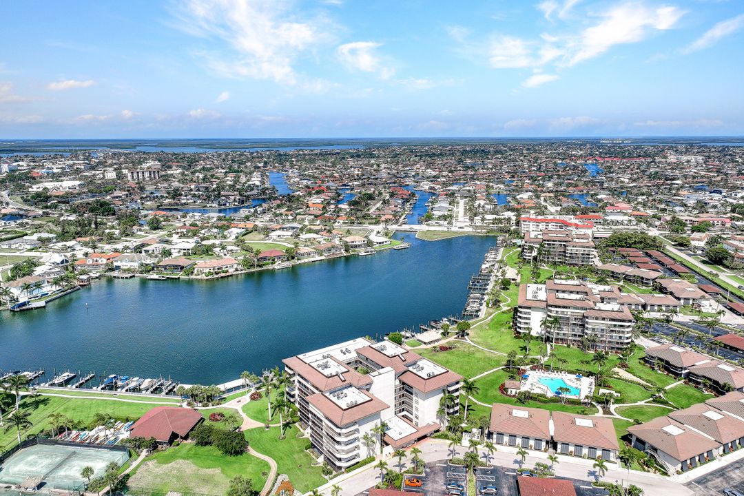 601 Seaview Ct #C-612, Marco Island, FL 34145