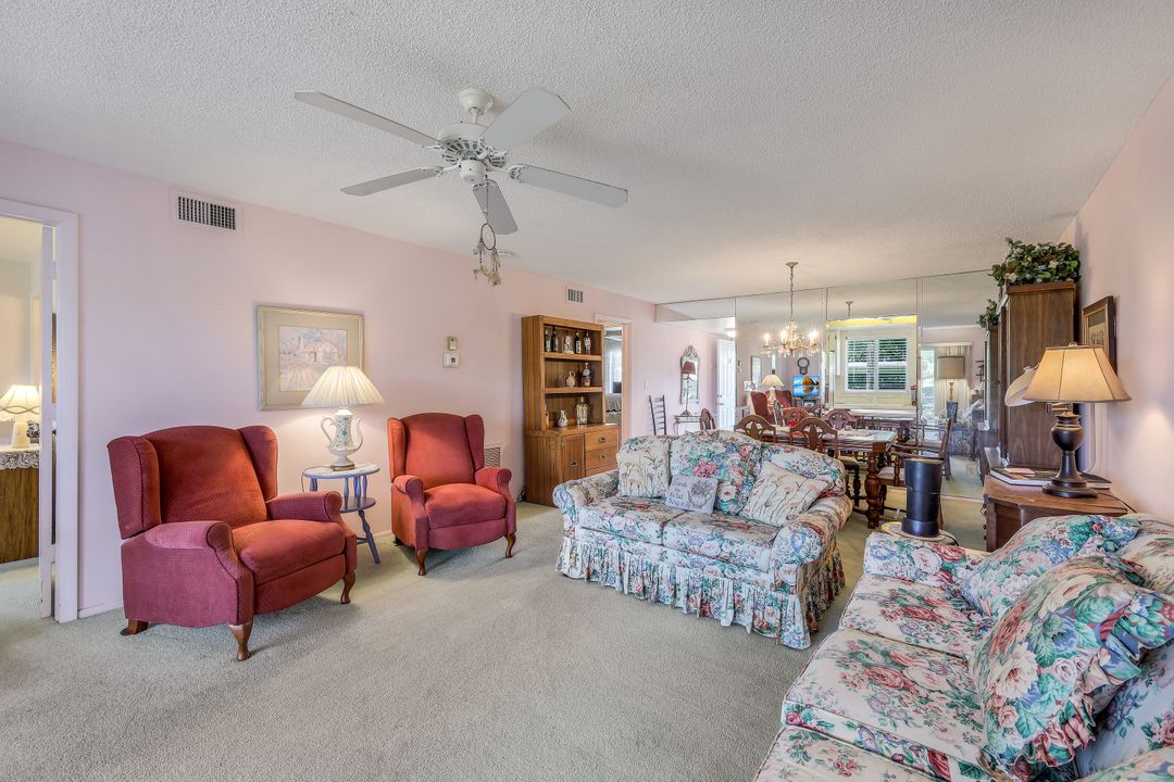 5515 Rattlesnake Hammock Rd #114, Naples, FL 34113