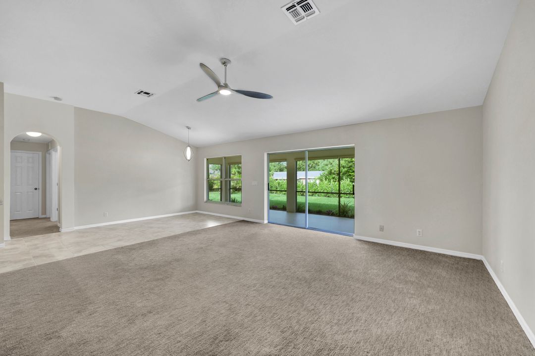 23385 Olde Meadowbrook Cir, Bonita Springs, FL 34134