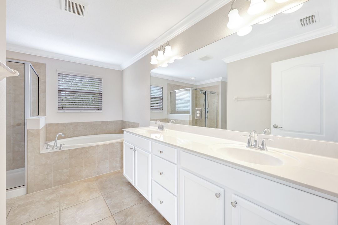 21017 Bella Terra Blvd, Estero, FL 33928