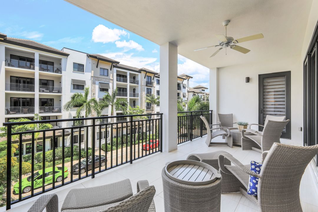 1035 3rd Ave S #319, Naples, FL 34102