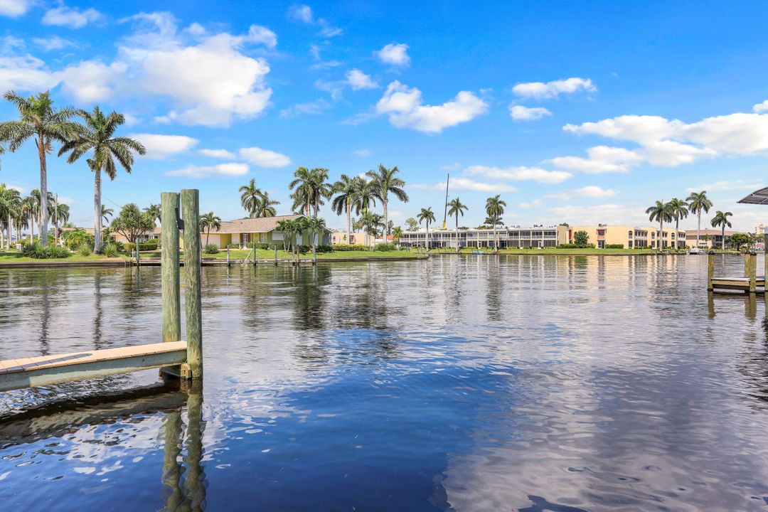 4402 SE 20th Ave, Cape Coral, FL 33904