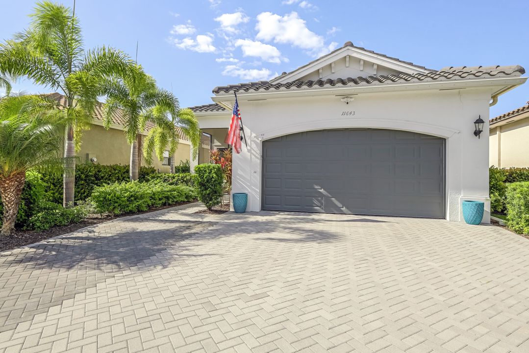 11643 Riverstone Ln, Fort Myers, FL 33913