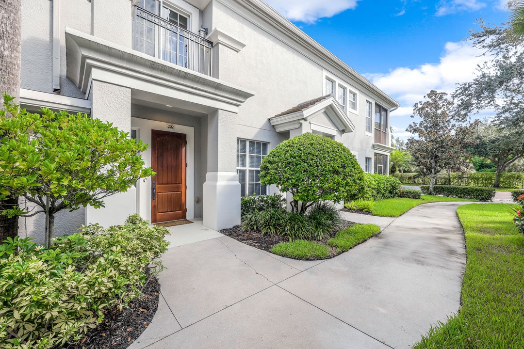 1340 Remington Way #10202, Naples, FL 34110