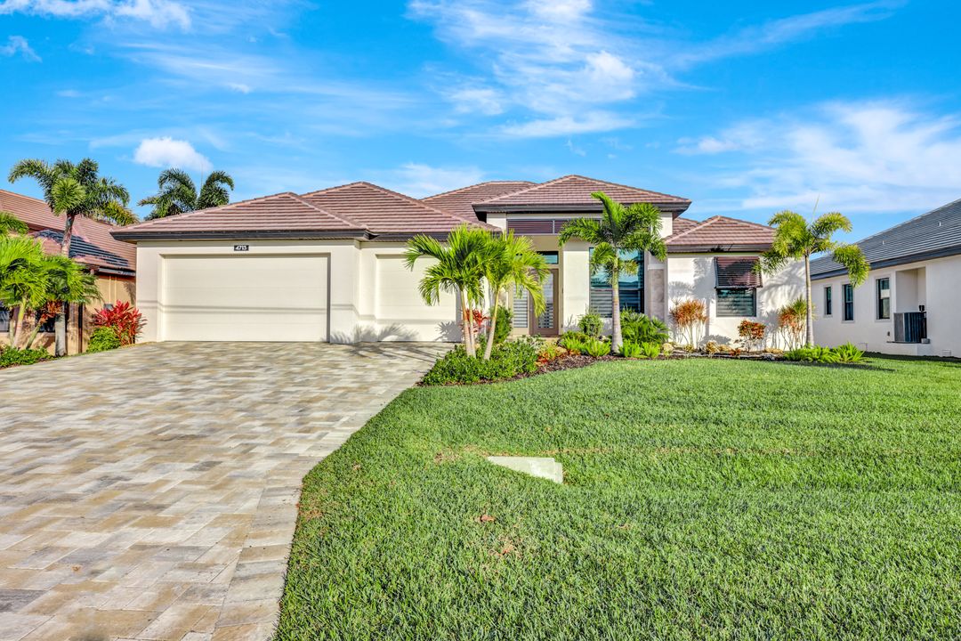 4713 SW 23rd Ave, Cape Coral, FL 33914