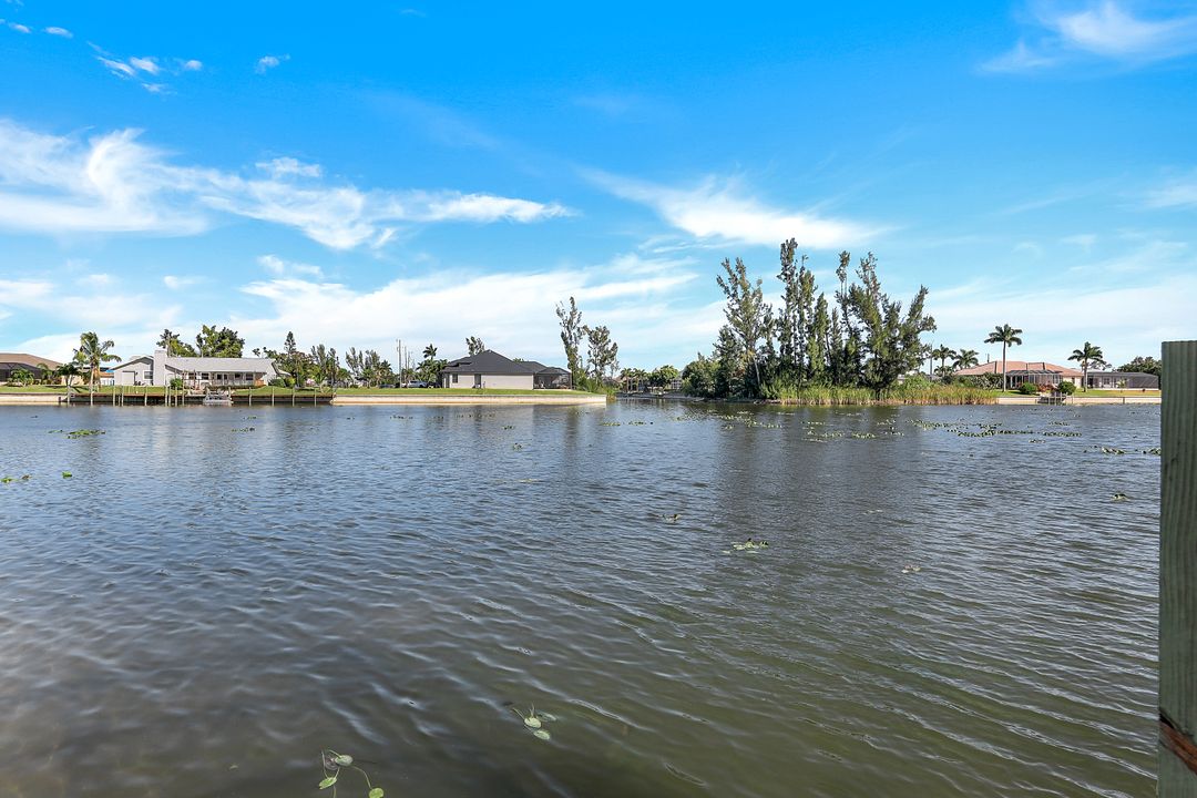 2903 SW 5th Ave, Cape Coral, FL 33914