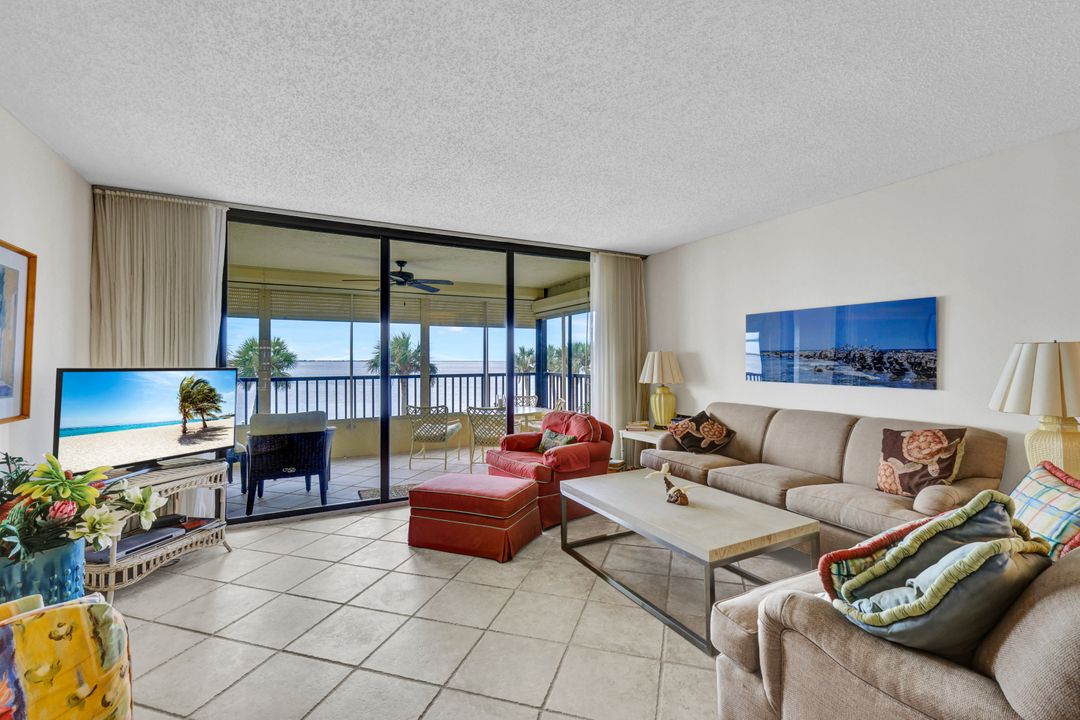 15011 Punta Rassa Rd #206, Fort Myers, FL 33908