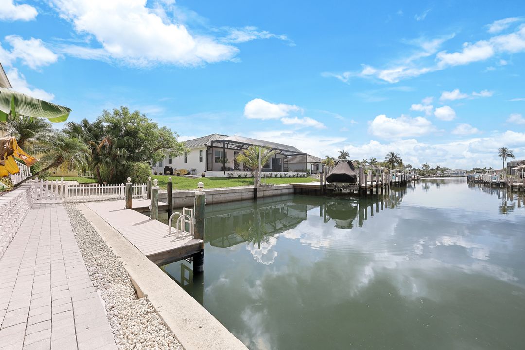 514 N Barfield Dr, Marco Island, FL 34145