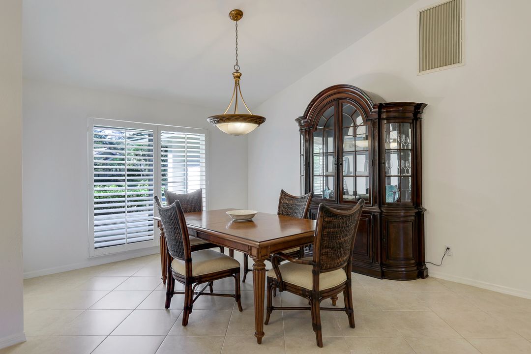 3685 Woodlake Dr, Bonita Springs, FL 34134