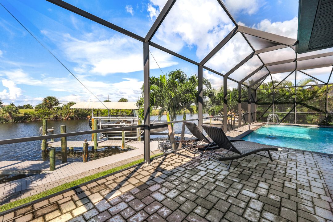 3213 NW 9th St, Cape Coral, FL 33993