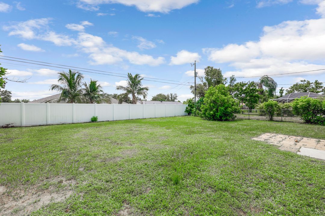 604 SE 25th Terrace, Cape Coral, FL 33904