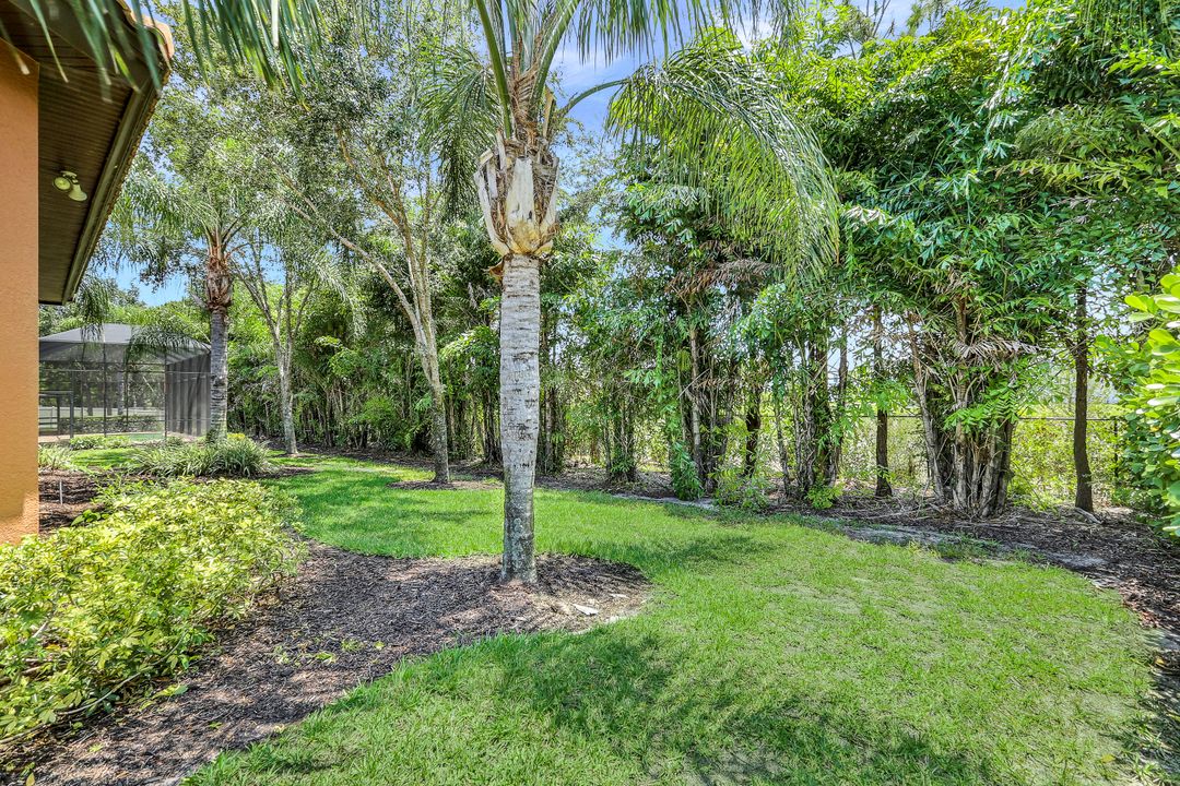 7291 Acorn Way, Naples, FL 34119