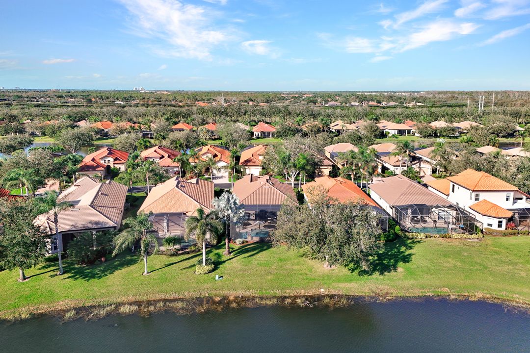 20083 Palermo Lake Ct, Estero, FL 33928