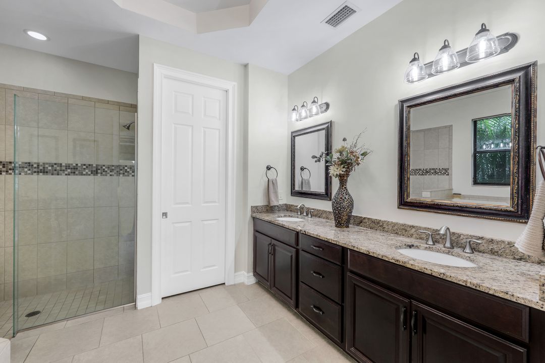 26140 St Michael Ln, Bonita Springs, FL 34135