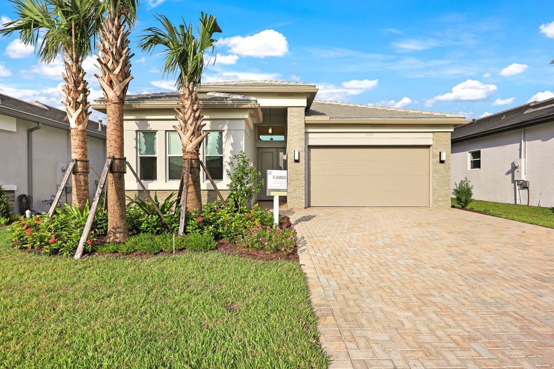 12391 Purple Ficus Wy, Naples, FL 34120