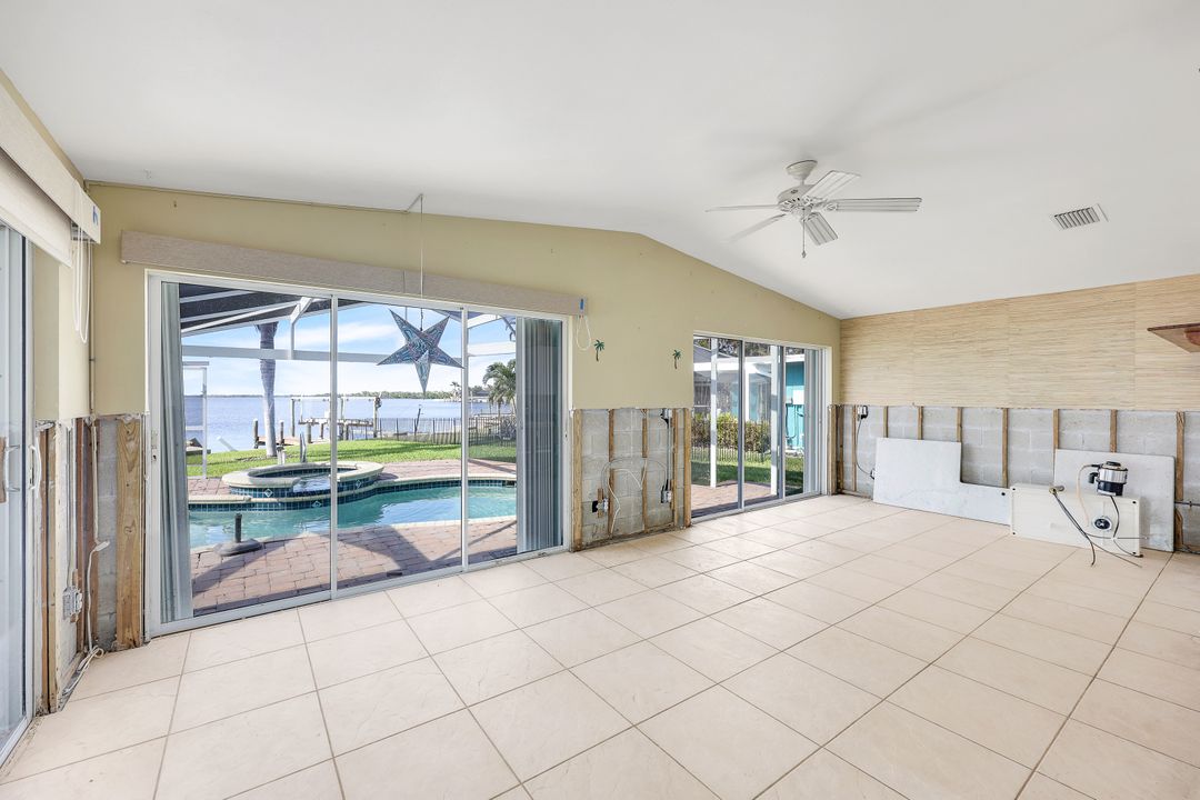 11803 Island Ave, Matlacha, FL 33993