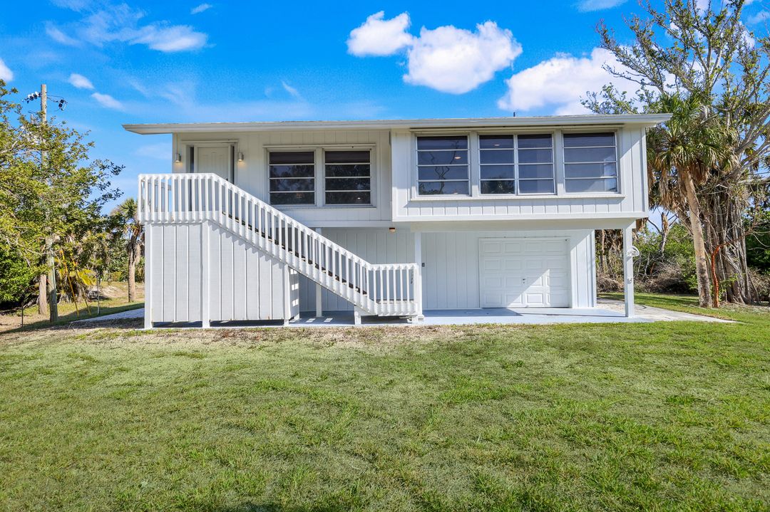 455 Peachtree Rd, Sanibel, FL 33957