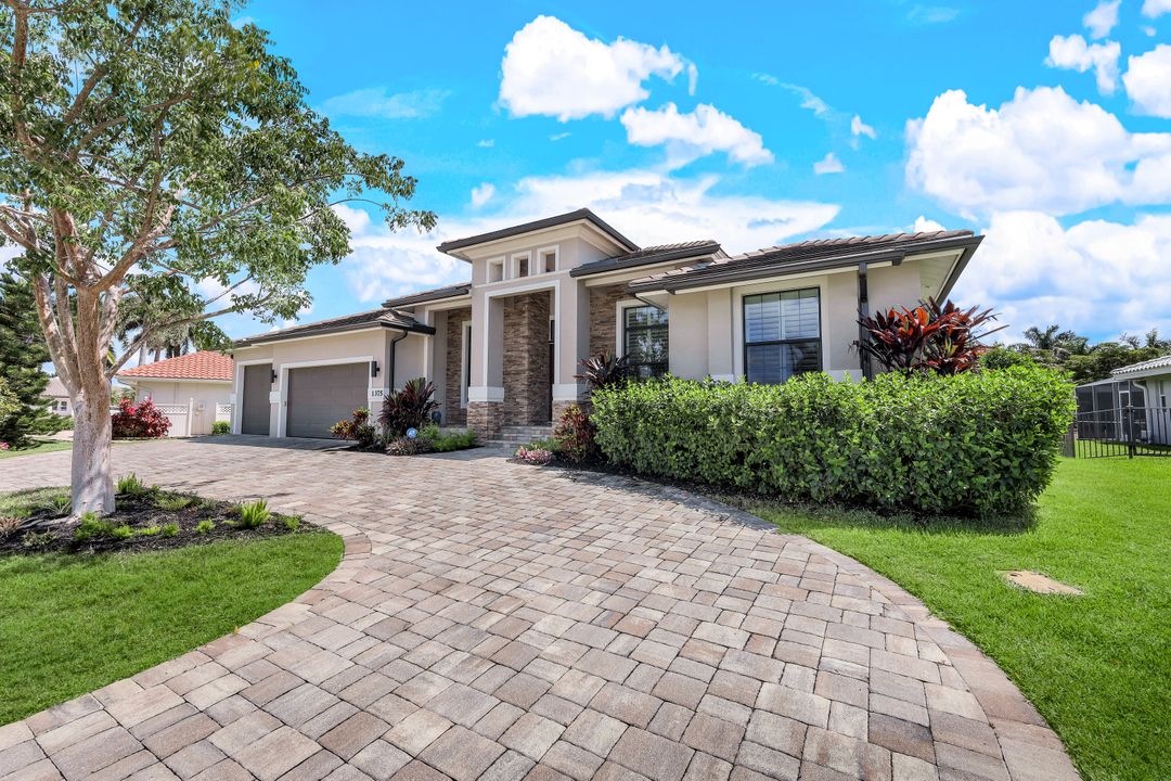 1375 Bayport Ave, Marco Island, FL 34145