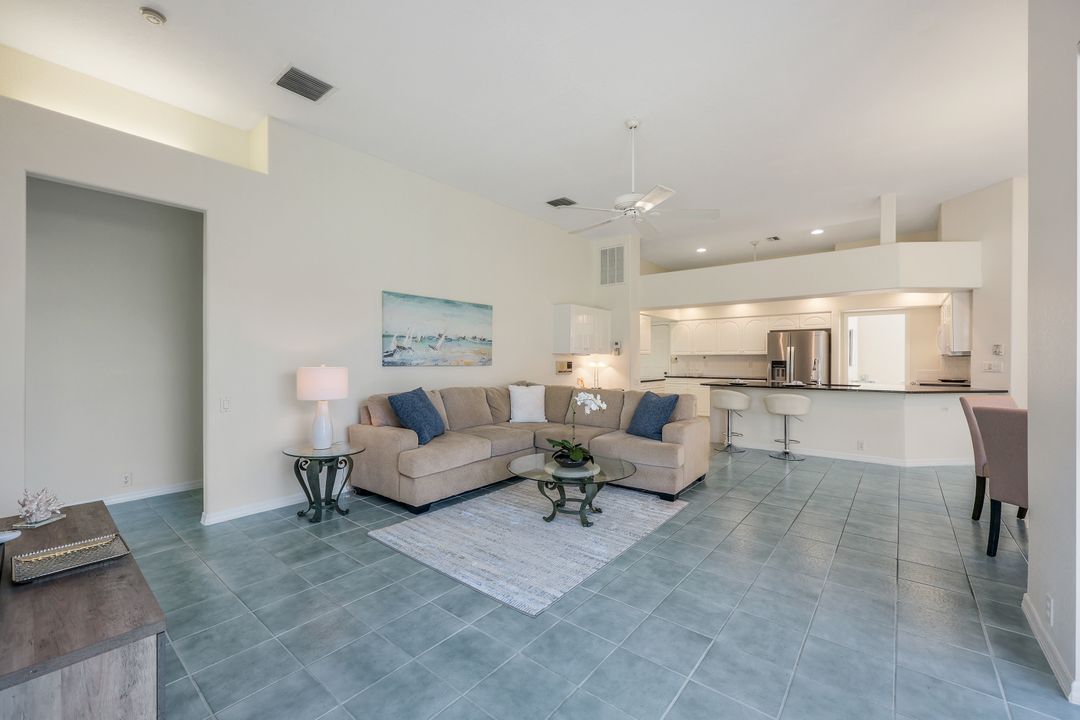 13161 Bridgeford Ave, Bonita Springs, FL 34135