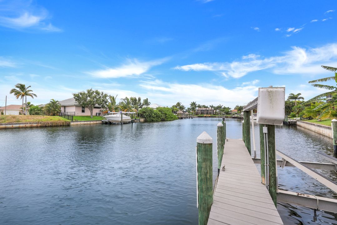 2539 SW 27th Ave, Cape Coral, FL 33914