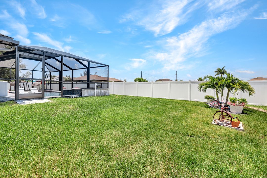 2805 NW 12th Ln, Cape Coral, FL 33993