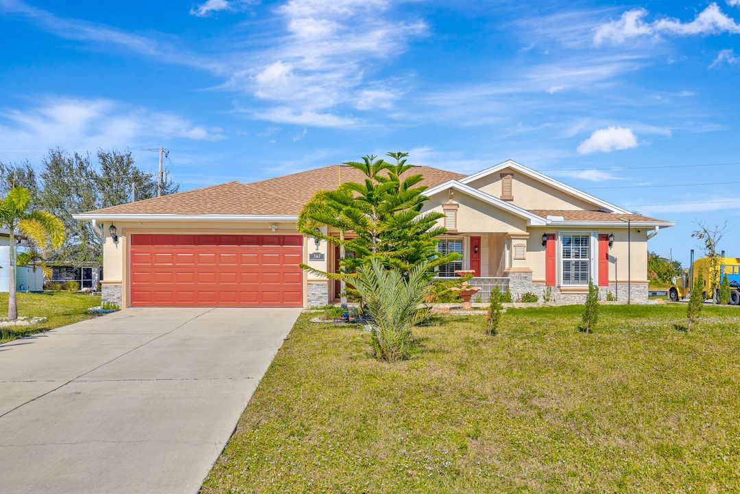 347 NE 27th St, Cape Coral, FL 33909