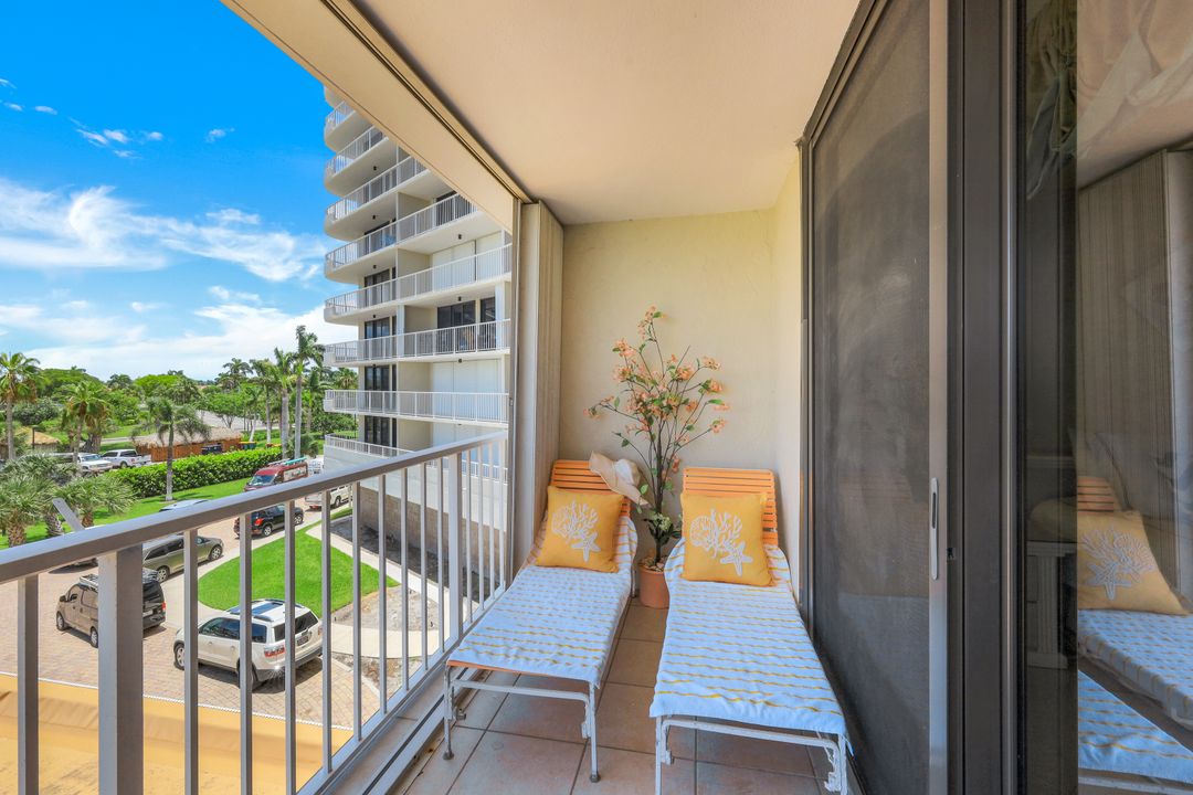 320 Seaview Ct #310, Marco Island, FL 34145