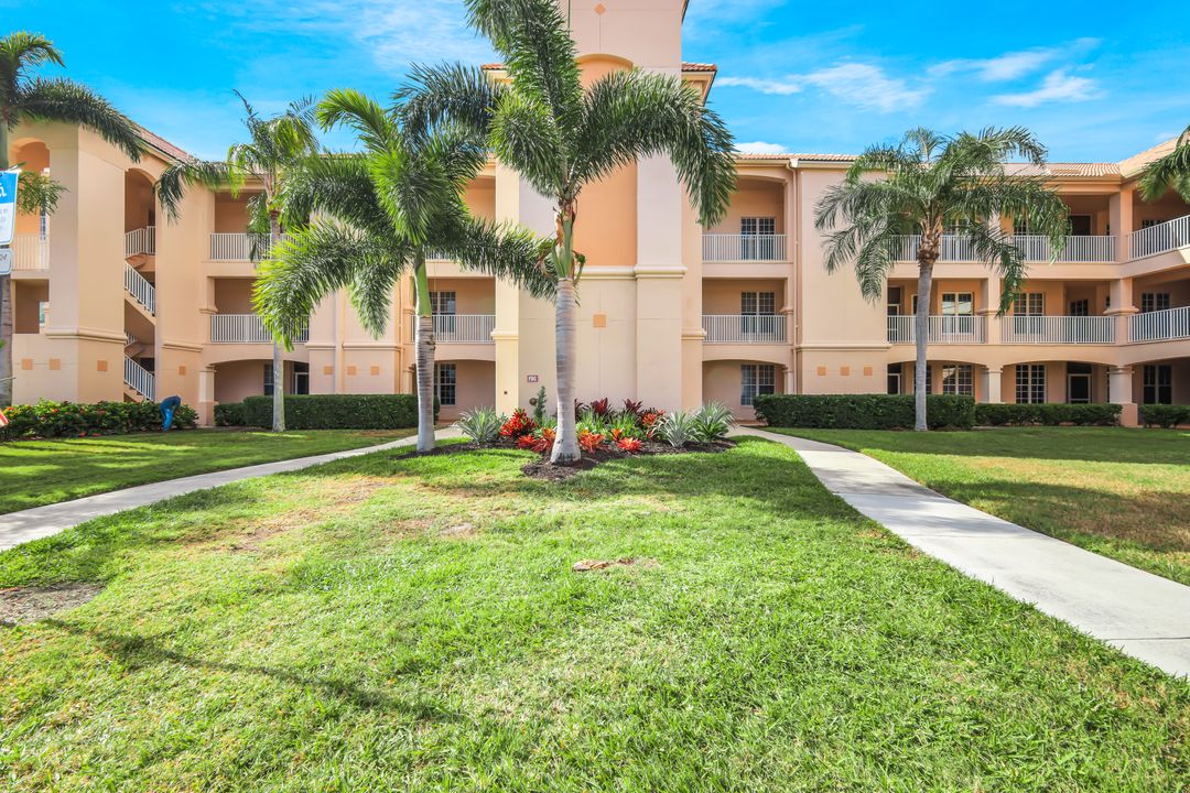 9100 Southmont Cove #306, Fort Myers, FL 33908