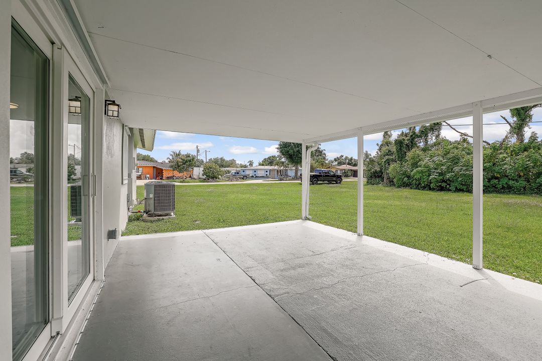 164 Coral Dr, Fort Myers, FL 33905